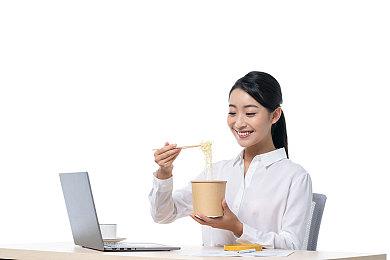 《暗黑破坏神4》广告牌被人指责：会让小孩做恶梦